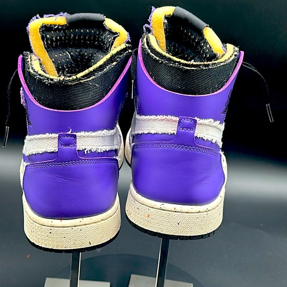 Jordan 1 high Zoom air. Size 11.5. Mens. Purple/white. Brand New with box! - Picture 5 of 6